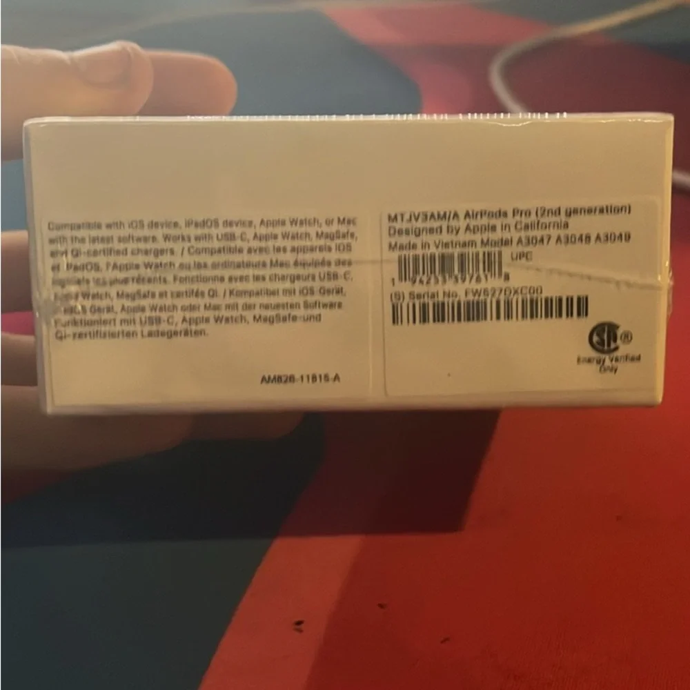 Apple AirPods Pro 2nd Gen Box - Picture 2 of 4